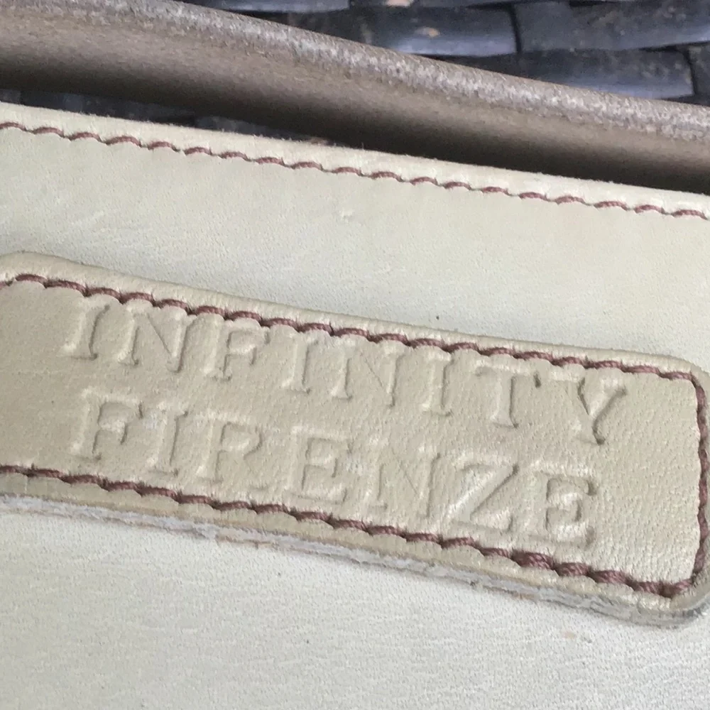 Vintage infinity Firenze leather satchel bag - Picture 3 of 6